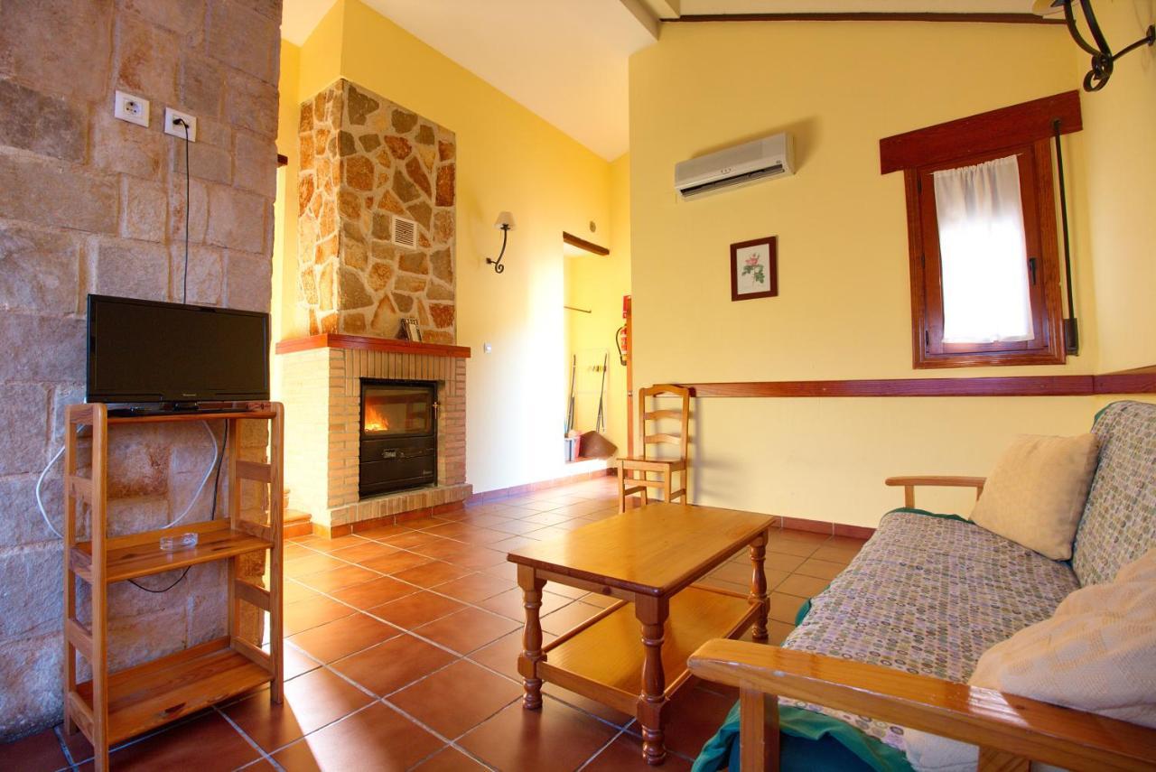 Aventura & Relax Cabanas Pena La Higuera Villalba de la Sierra Bagian luar foto