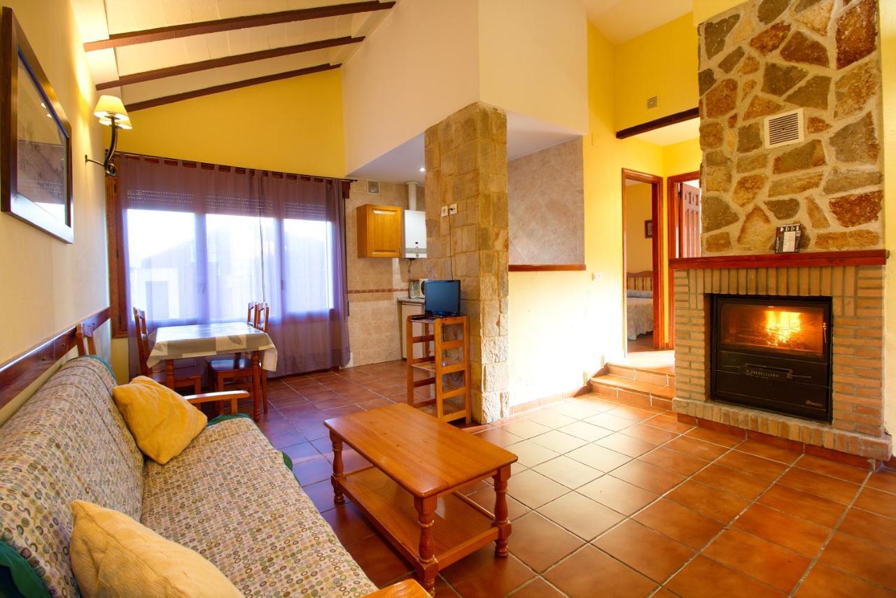 Aventura & Relax Cabanas Pena La Higuera Villalba de la Sierra Bagian luar foto